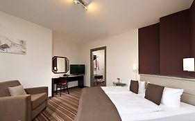 Leonardo Inn Hotel Hamburg Airport