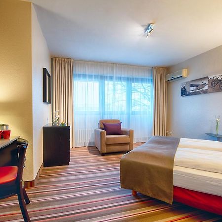 Leonardo Inn Hotel Hamburg Airport Exterior photo