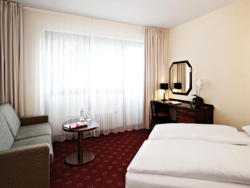 Leonardo Inn Hotel Hamburg Airport Exterior photo